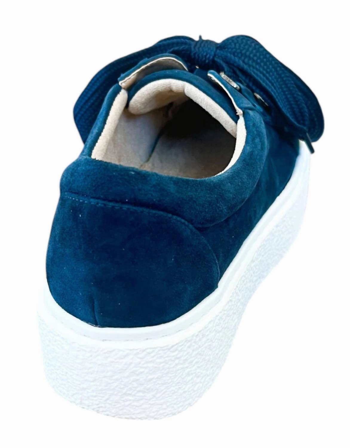 Women's Yevka Suede Sneaker In Navy