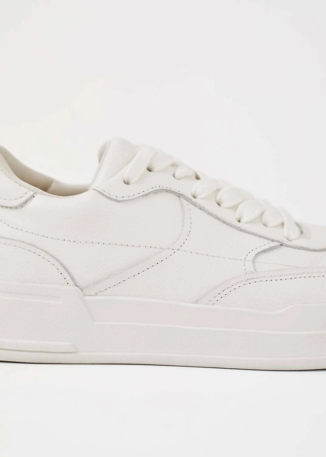 Women Selena Sneaker In White